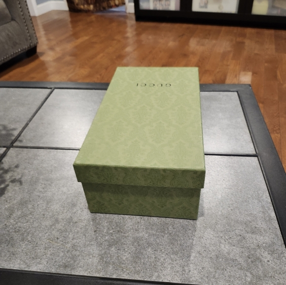 Gucci Box - Picture 5 of 10